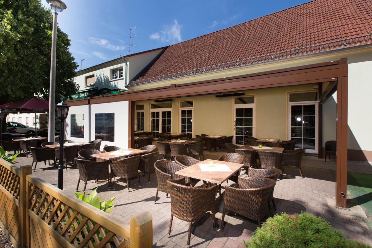 Hotel & Gasthaus Zum Eichenkranz Luckenwalde Bagian luar foto